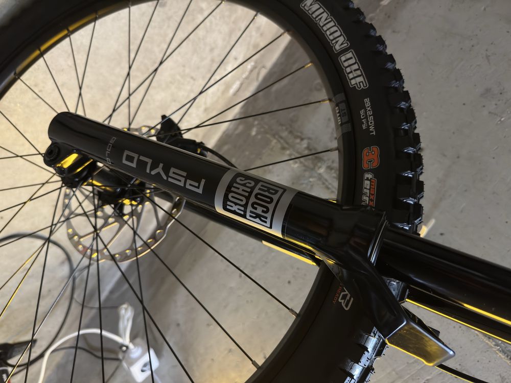 # Amortyzator przedni ROCKSHOX : Psylo Gold RC 29” # 160mm - NOWY !