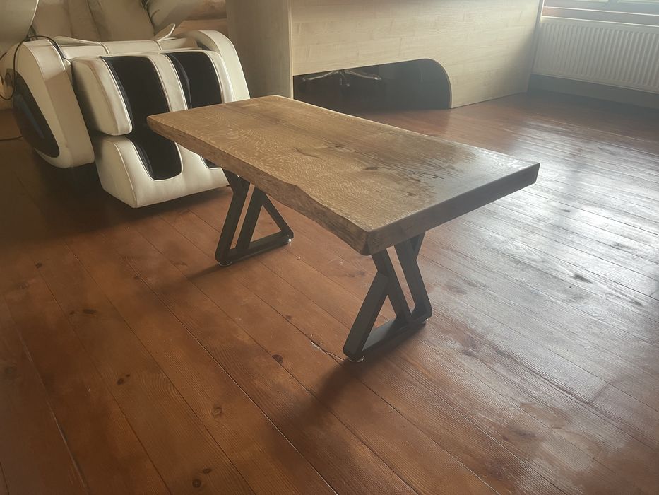 Дубовий стіл з цілого спила (слаб)