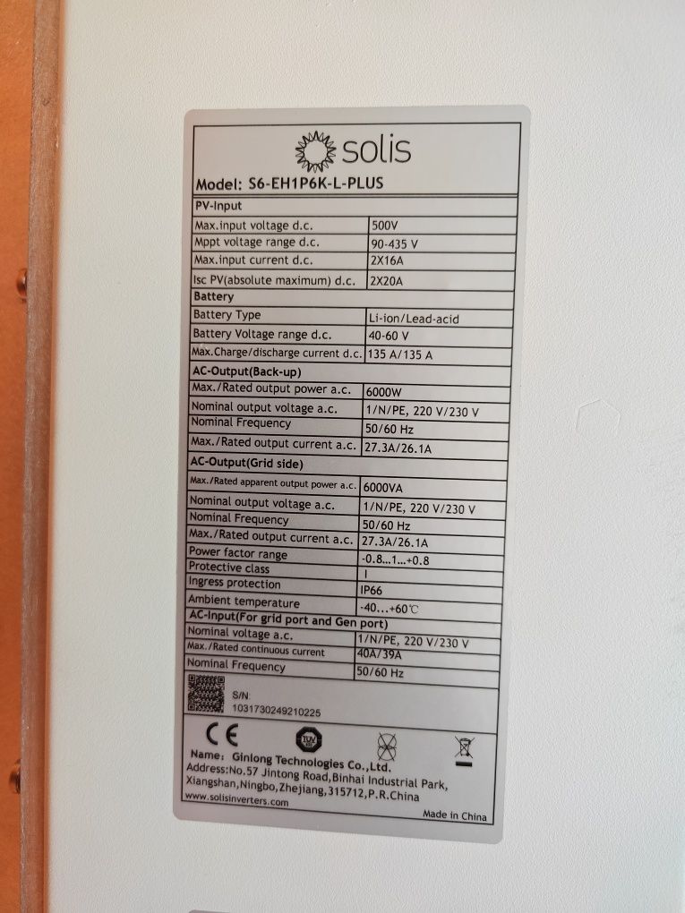 inversor híbrido solis fotovoltaico solar