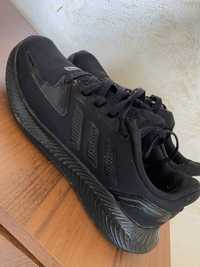 Buty adidas czarne 37