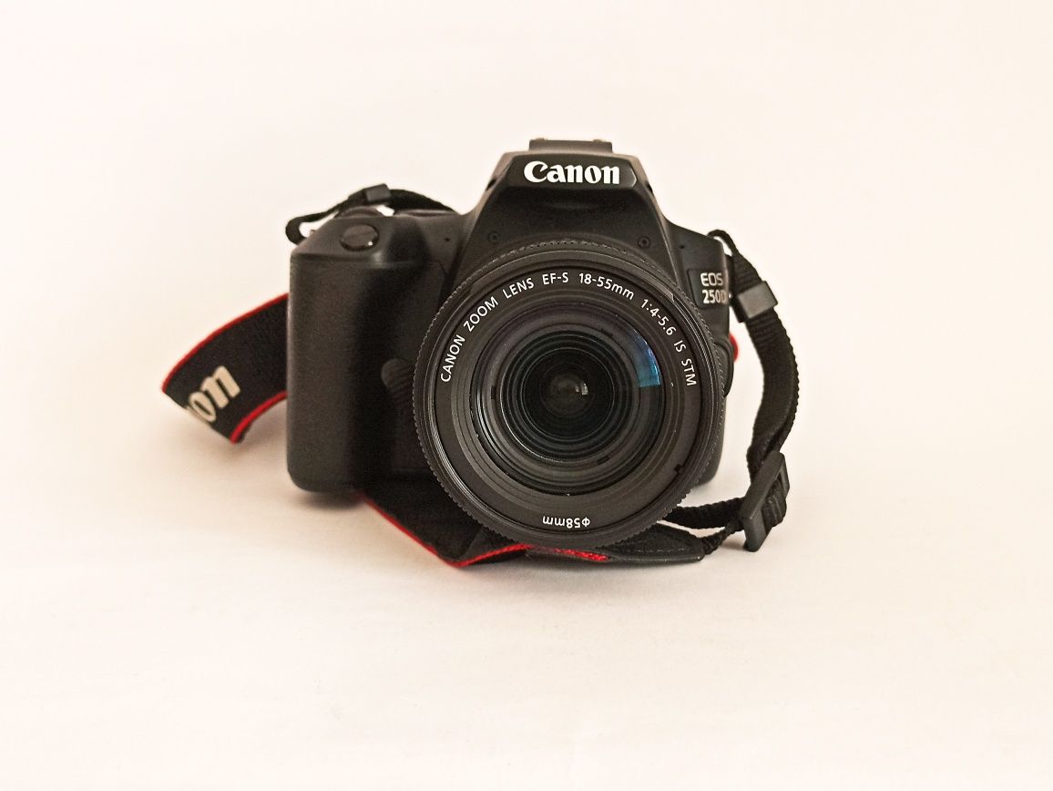 Фотоапарат Canon 250d+ сумка+карта пам'яті 128гб