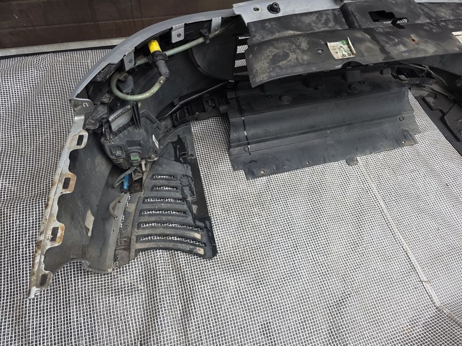 Peugeot 407 zderzak przód pod Xenon spryskiwacze kompletny kod EZRC