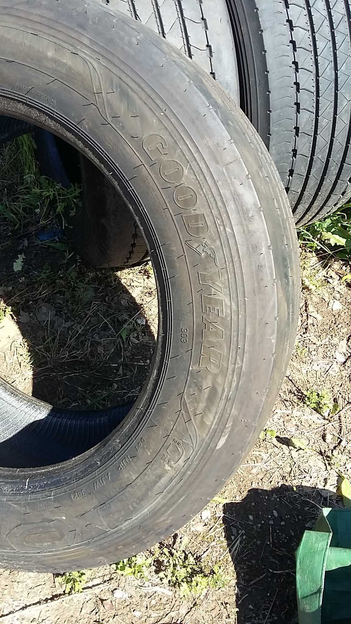 opony Goodyear KMAX S 355/50R22,5 bieżnika 95%