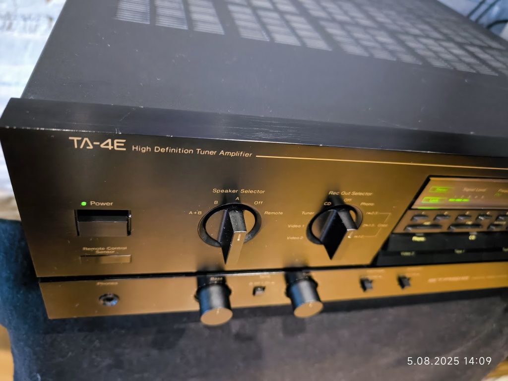 Amplituner Nakamichi TA-4E,100W 8Ohm,potęga jakości