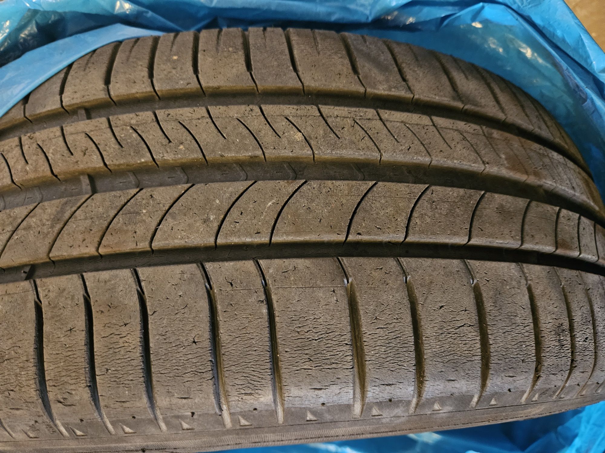 Opony Michelin 205 55 R16 4 szt.