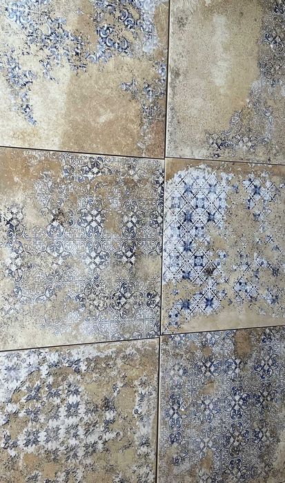 gres hiszpański oryginalny wzór 33x33 cm