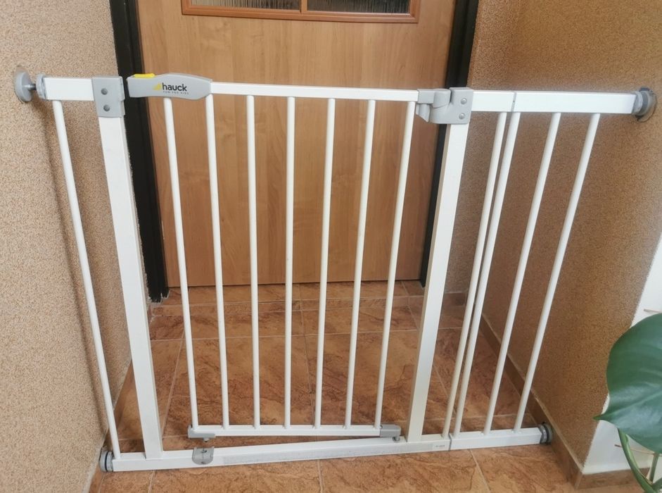 Rozporowa bramka zabezpieczająca