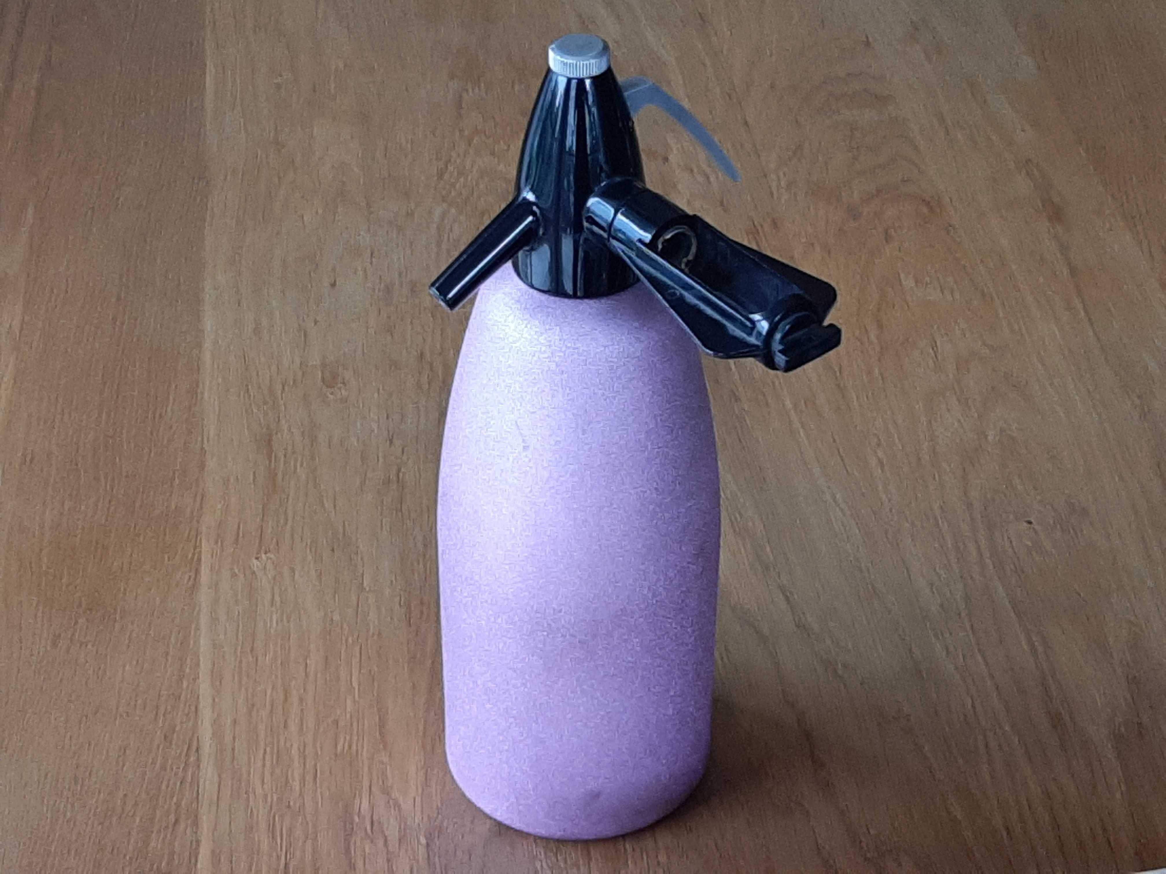 syfon na naboje, saturator, soda stream z czasów PRL (produkcji NRD)