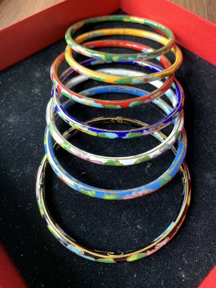 Conjunto de 7 Escravas Chinesas em Cloisonné, Oriental, China