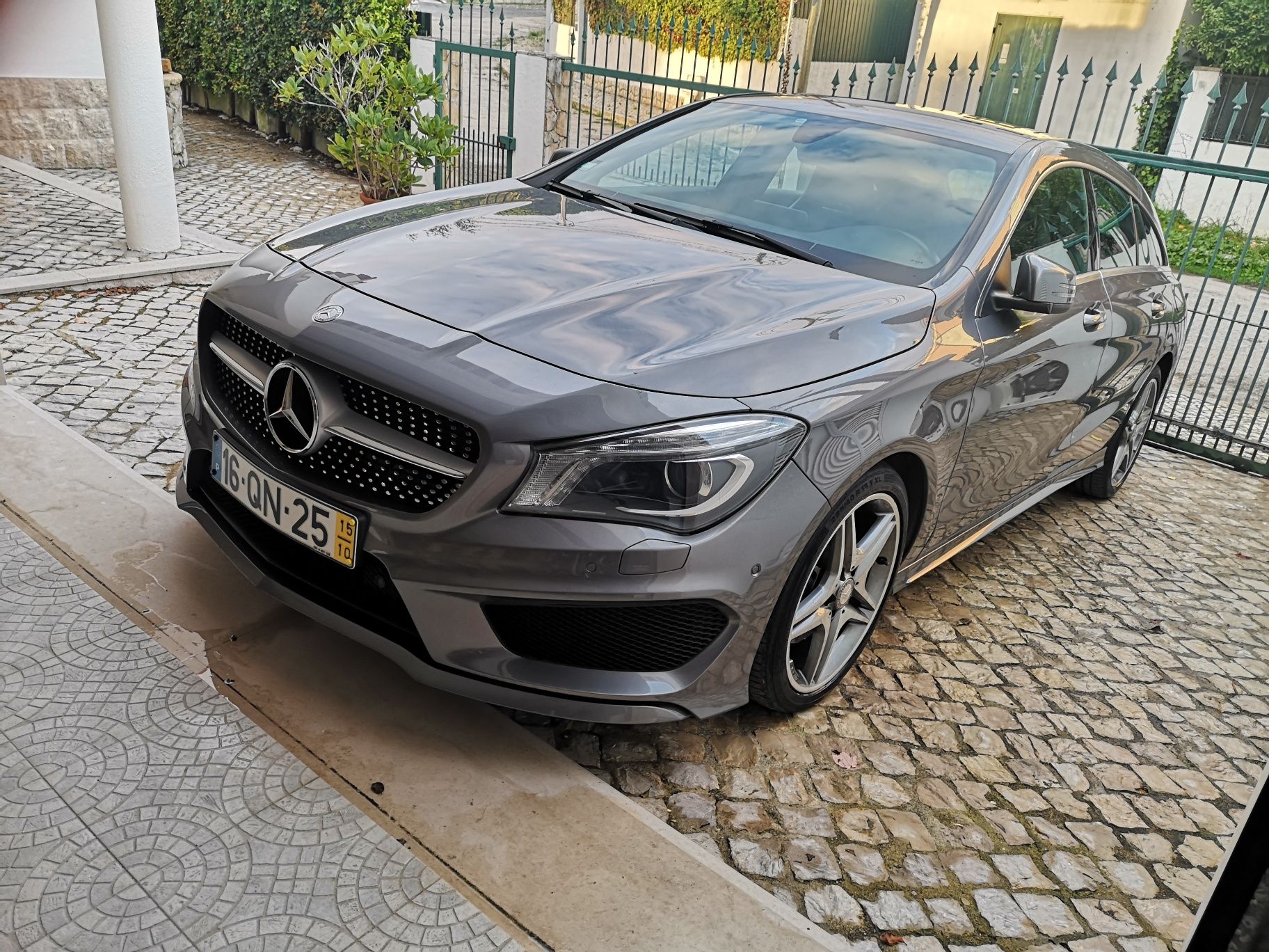Mercedes Benz Cla 220 D amg line