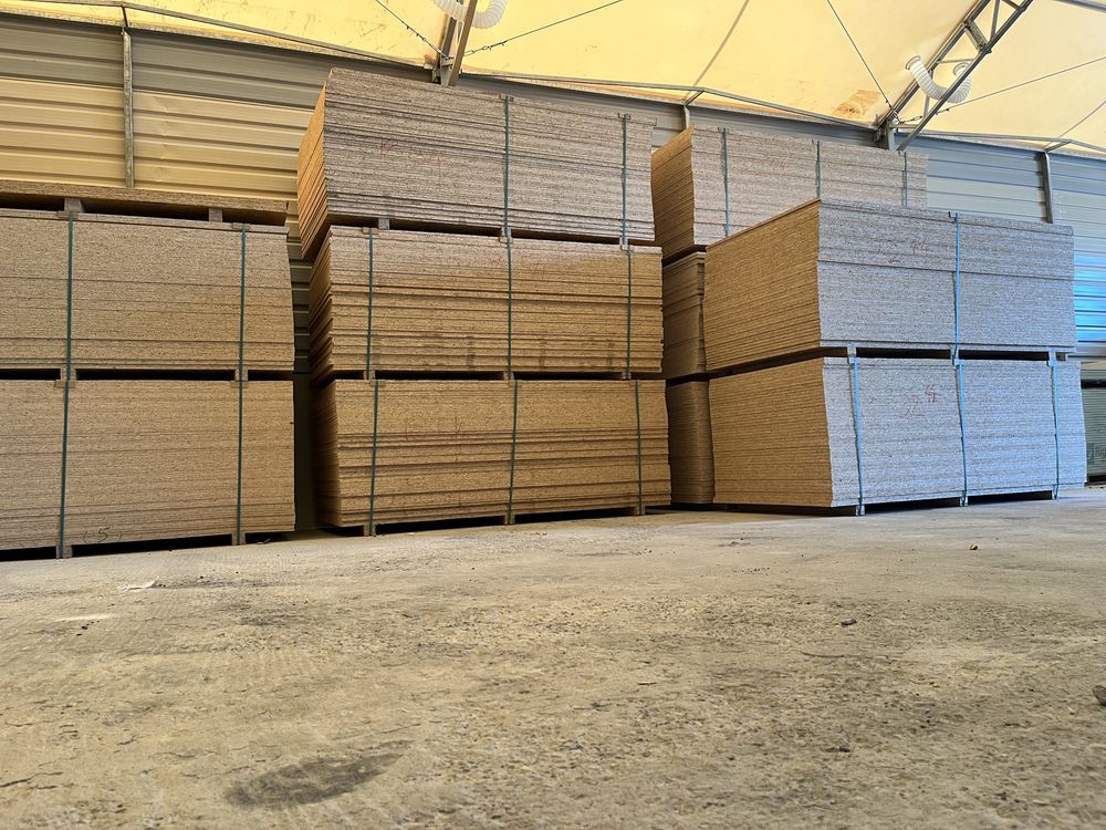 Płyta budowlana OSB-3 22mm 125x250cm / szalunkowa / sklejka