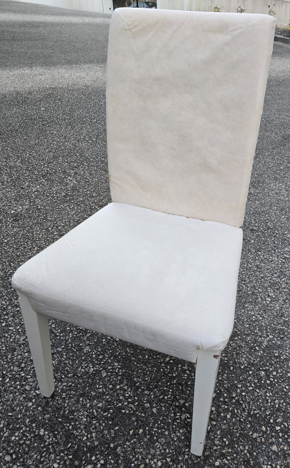 2 cadeiras IKEA Henriksdal