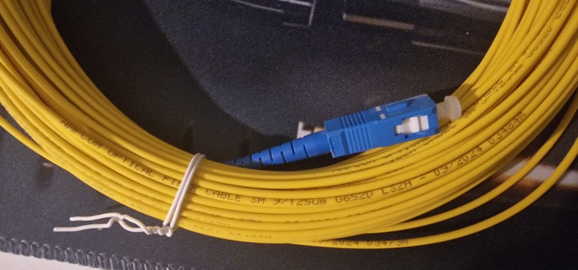 Cabo AMPCOM fibra óptica SC - SC, SMF 9/125 30 metros