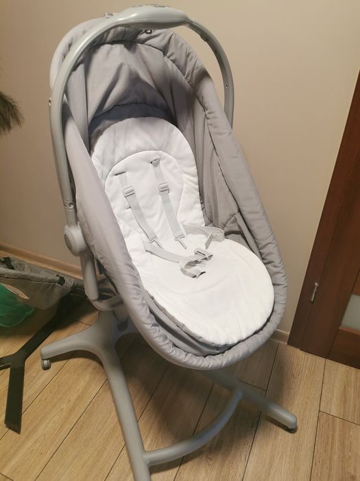 Chicco Baby Hug 4w1 kołyska, łóżeczko, bujaczek