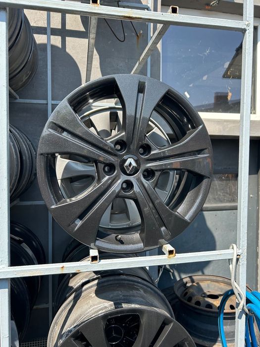 Alufelgi Renault 17 cali 5x114.3 Megane IV Koleos Talisman Laguna Nissan Qashqai Juke