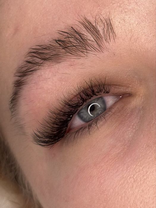 Przedłużanie rzęs