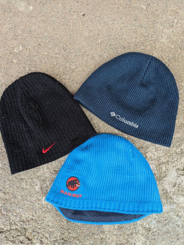 Шапки Mammut, Columbia, Nike