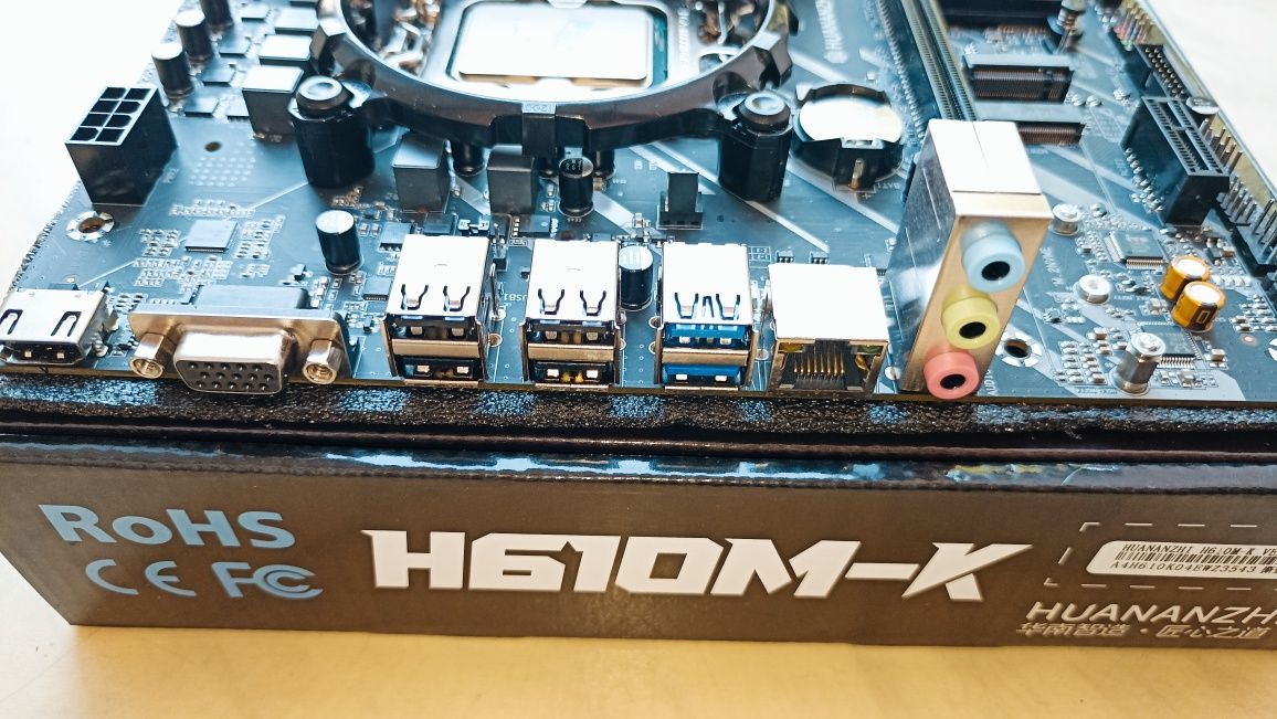 ТОП! Комплект Huananzhi lga 1700 i5 12400f 32gb DDR4 PCIE 4.0