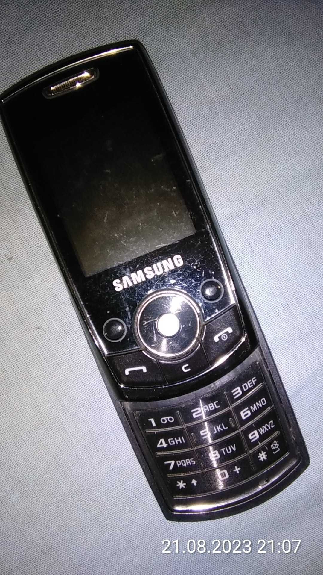 Kabel USB do telefonu Samsung SGH-J700 + telefon