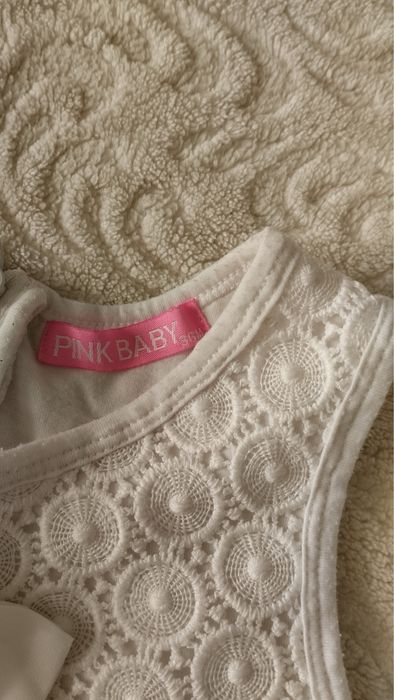 Біле плаття для дівчинки на 3р