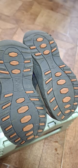 ZARA-хайтопи,24р