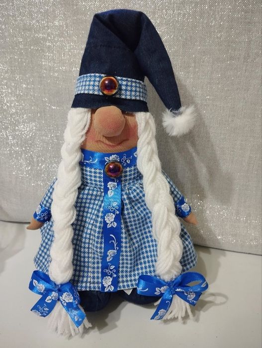 Zabawka krasnal (ręcznie robiona)