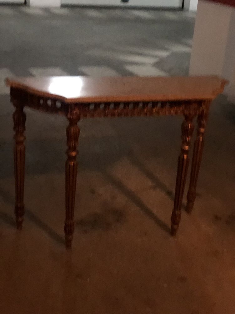 Mesa de apoio classica