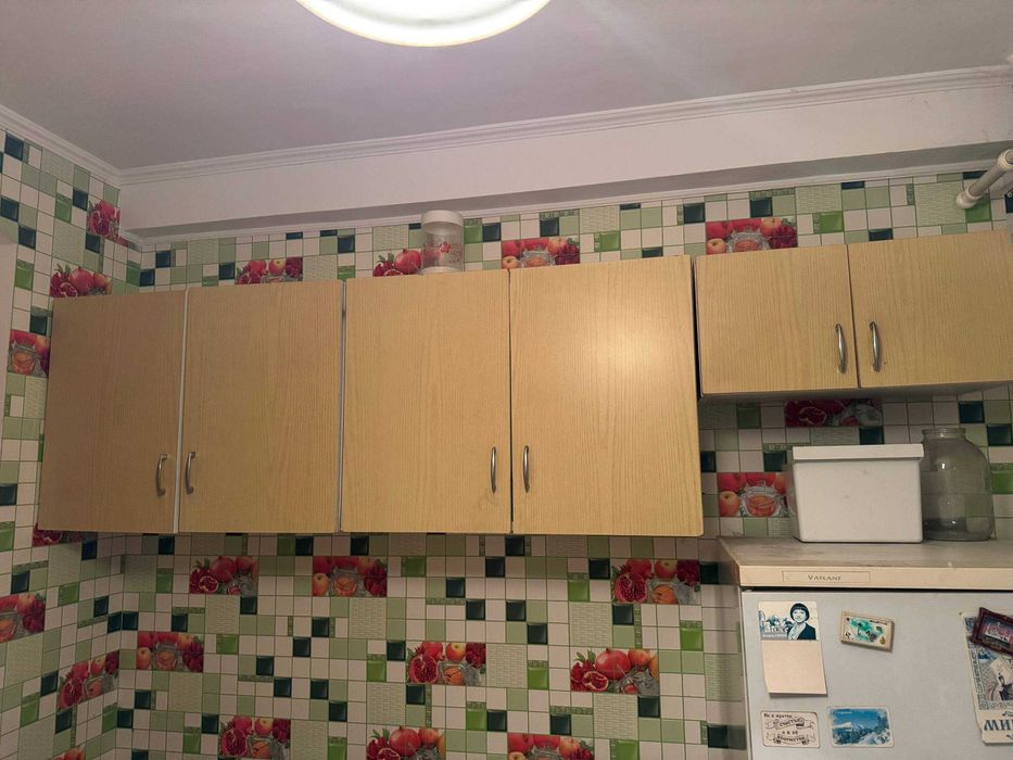 Віддам безкоштовно меблі