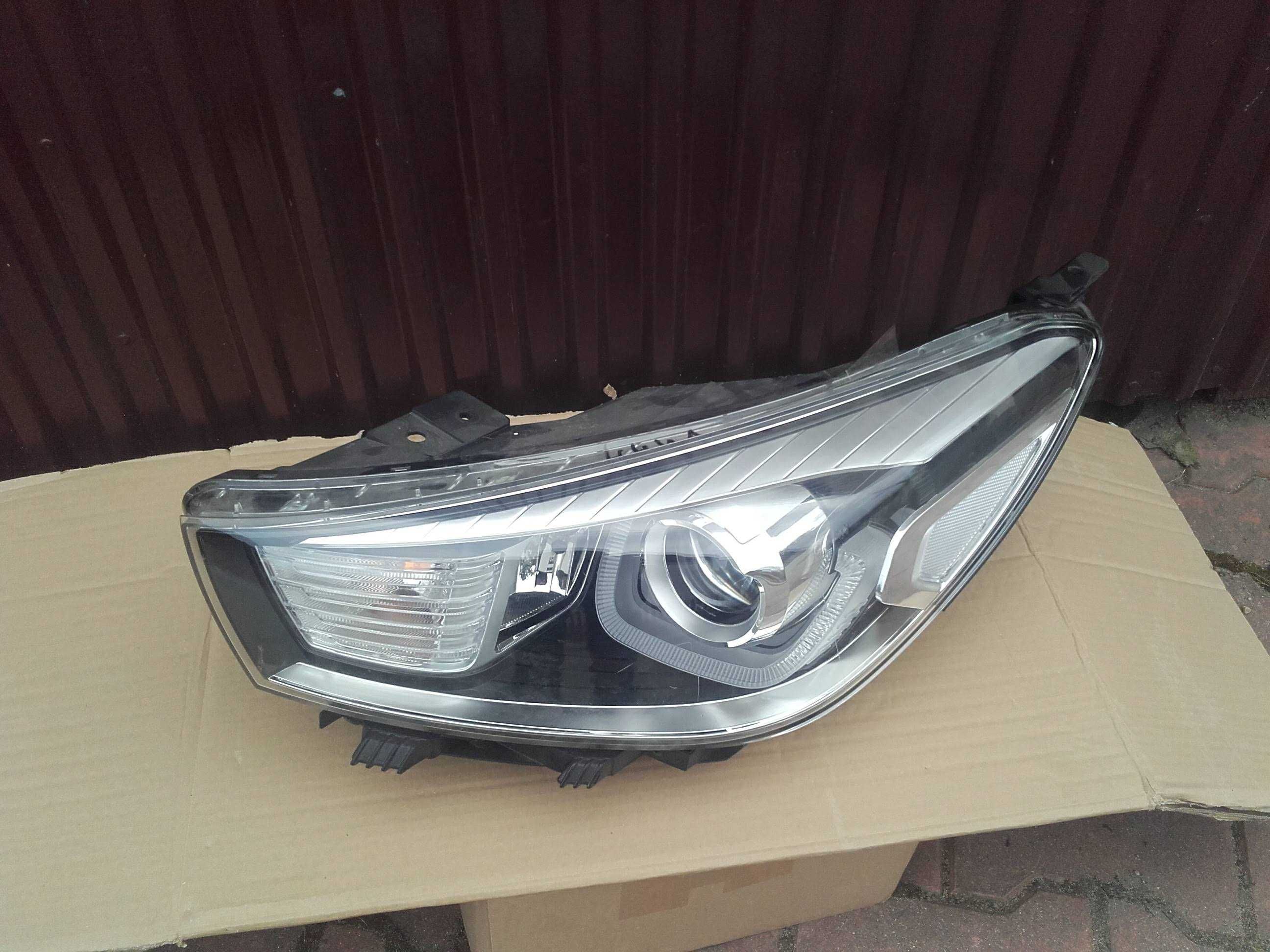 Lampa przednia lewa Kia Rio 4 IV lift 2020-> nr4441