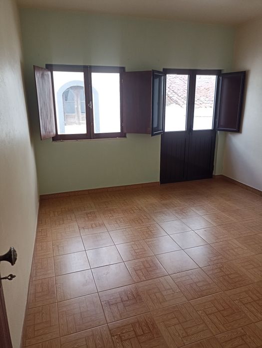 Moradia t2 em Brinches