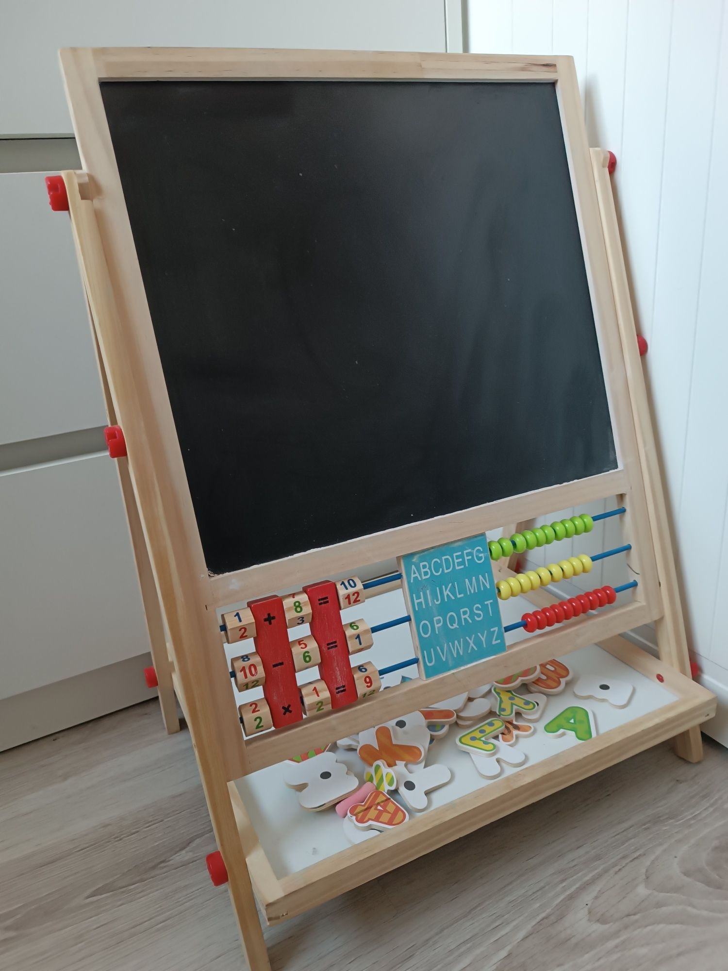Tablica na kredę i magnetyczna