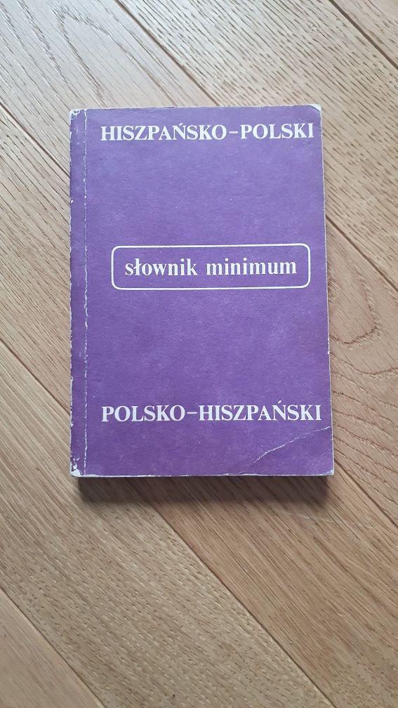 Słownik minimum polsko hiszpański hiszpańsko polski Anna Rossa