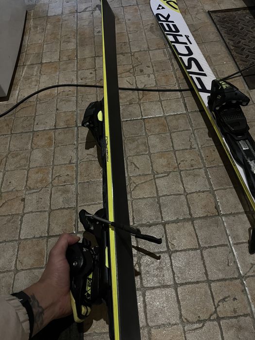 Гірськолижні лижі Fischer RC4 170 см +
