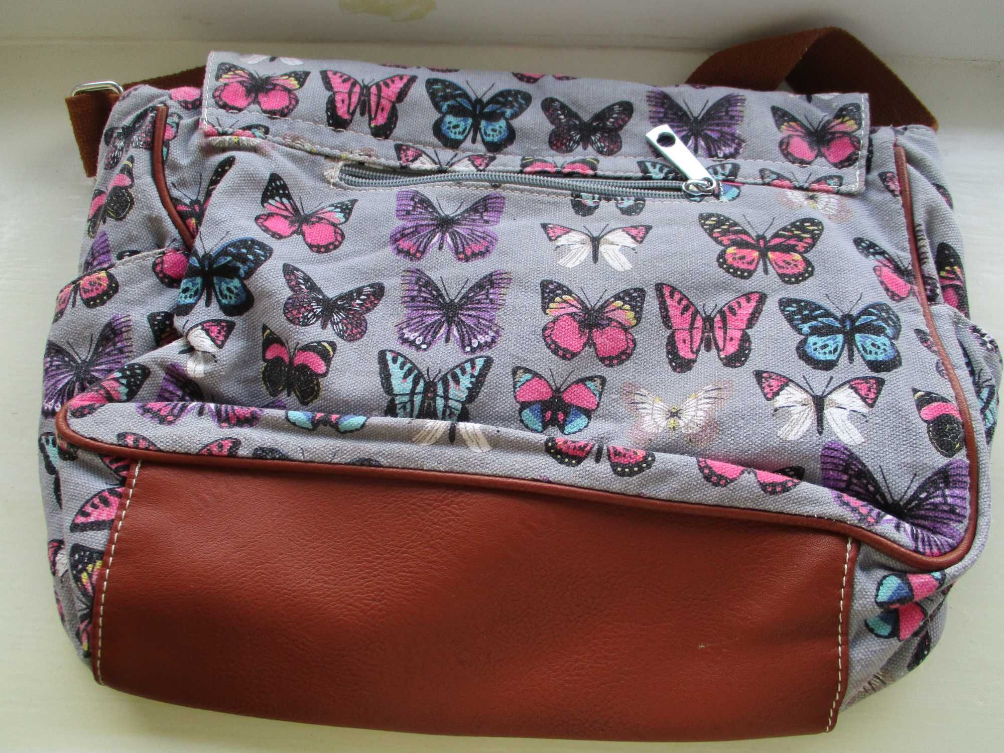 Замечательная сумка с бабочками Англия