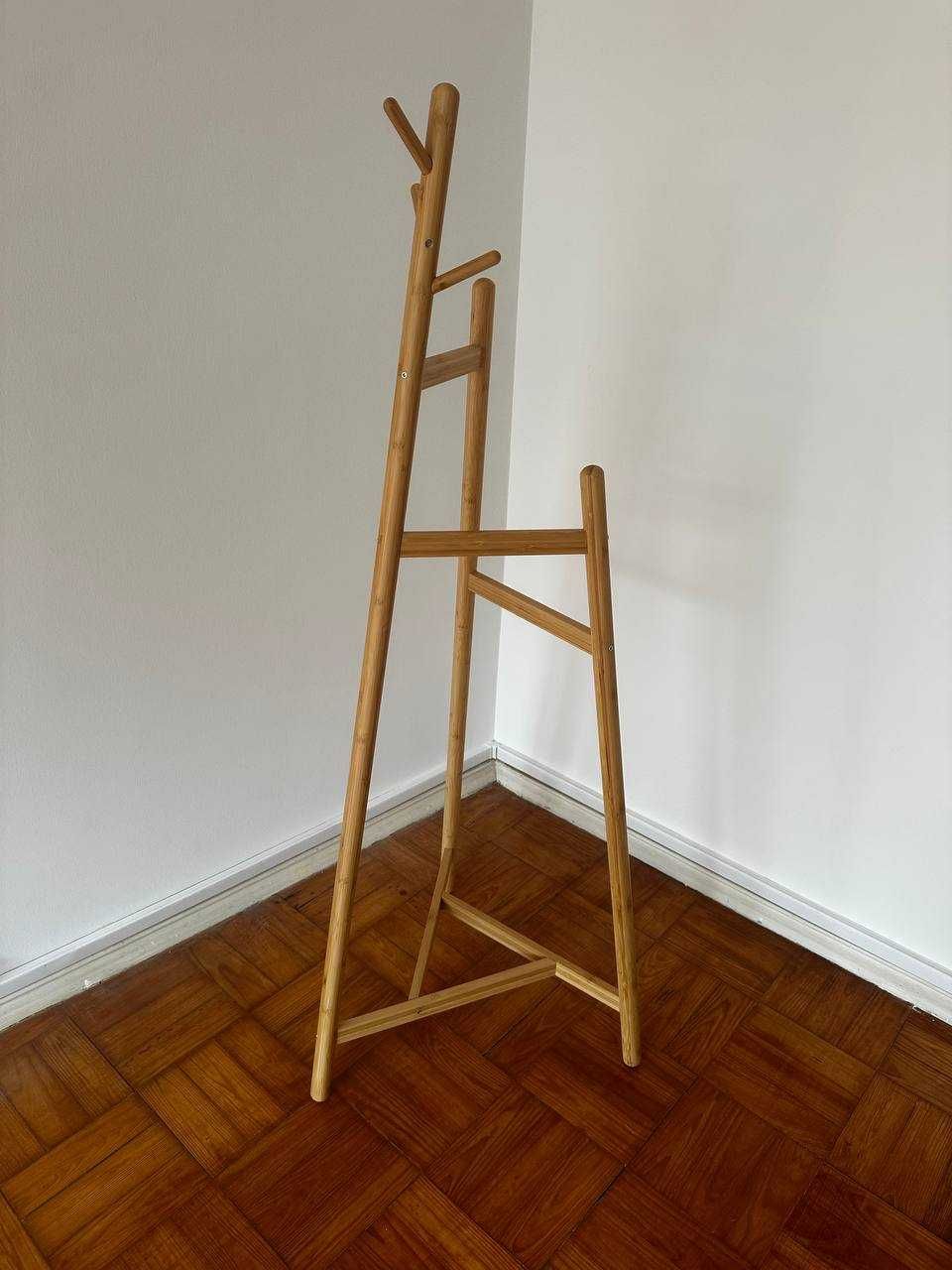 Cabidé de pé, bengaleiro de bambu IKEA