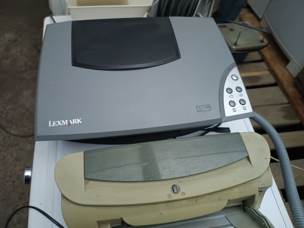 продам принтери Canon, Lexmark