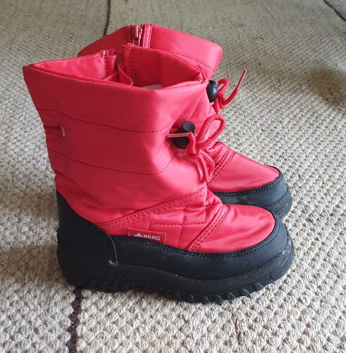 Botas apré-ski, muito quentinhas. Tamanho 30