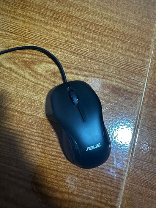 Teclado Asus Backlit KB V2 e Rato Asus