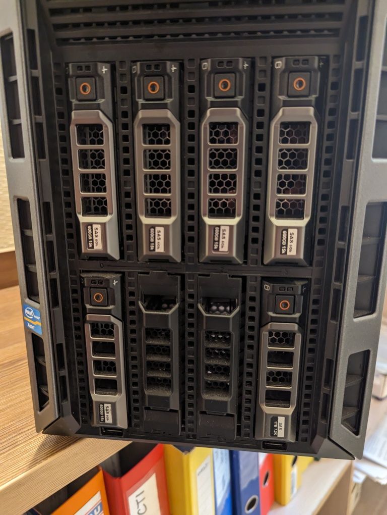 Сервер Dell Poweredge T320