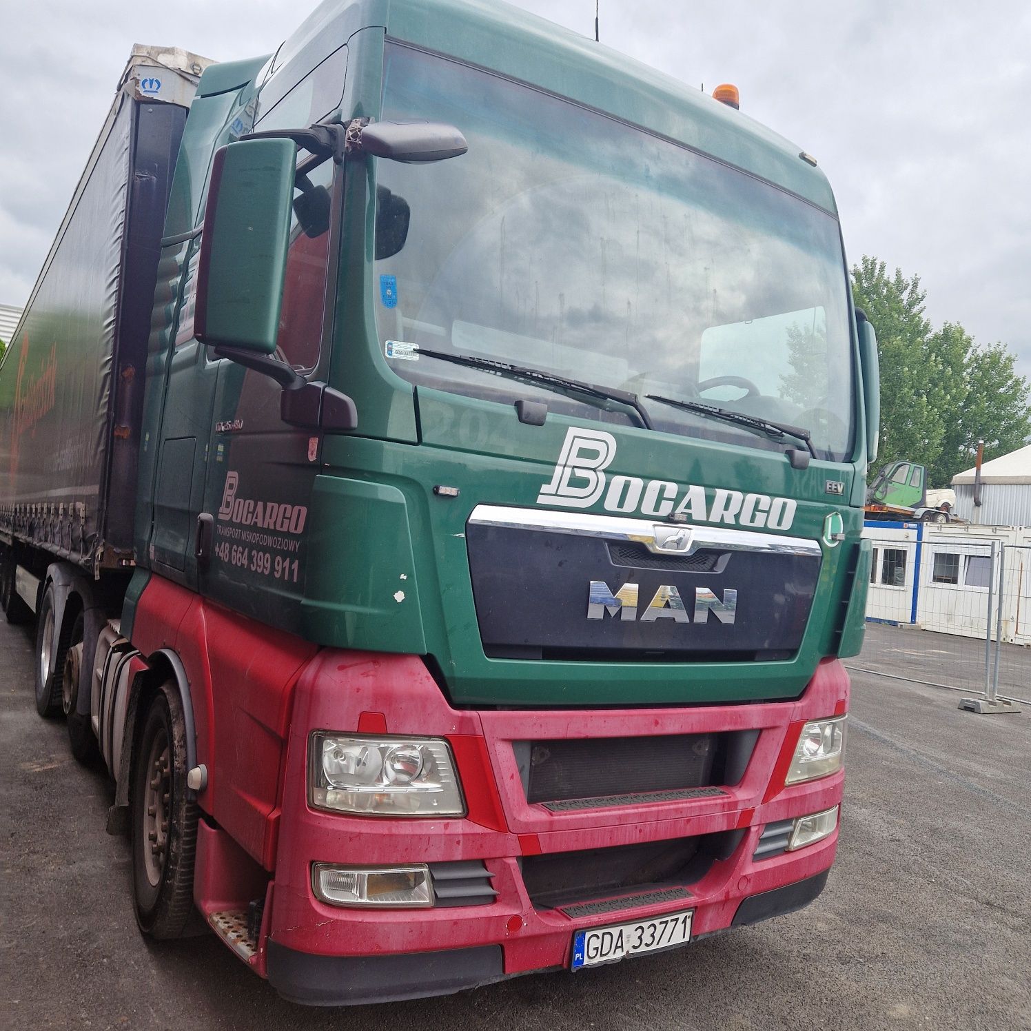 Man 26,480 tgx 6x2 euro 5 oś skrętna. Zarejestrowany jako specjalny