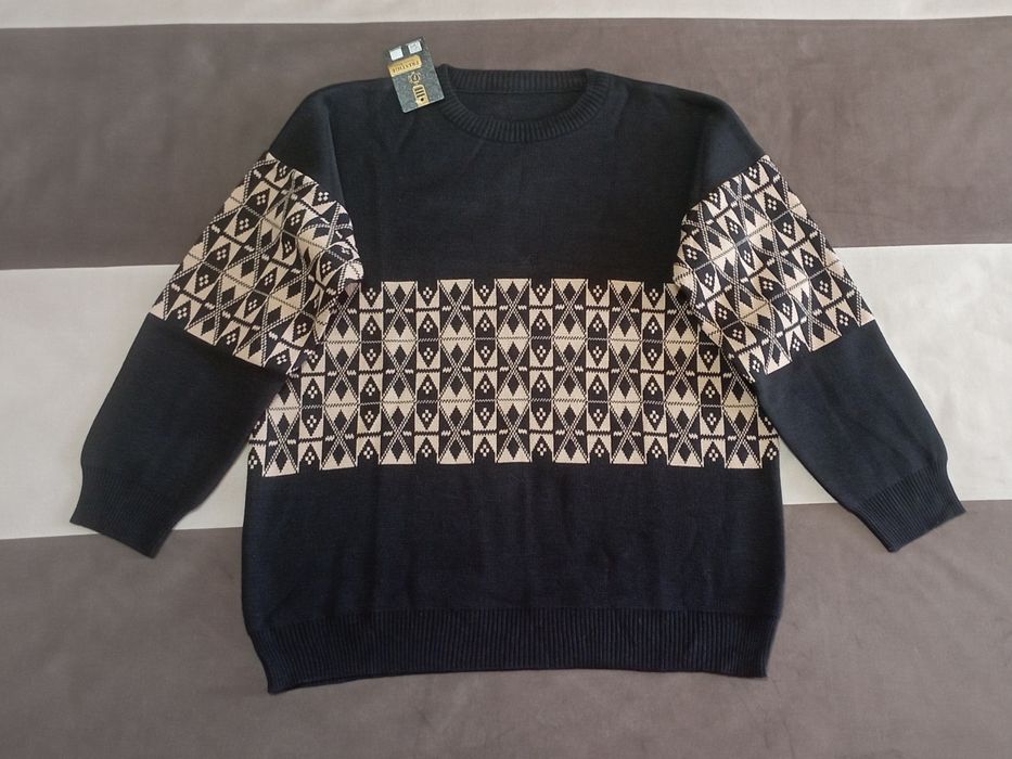 Свитер женский оверсайз