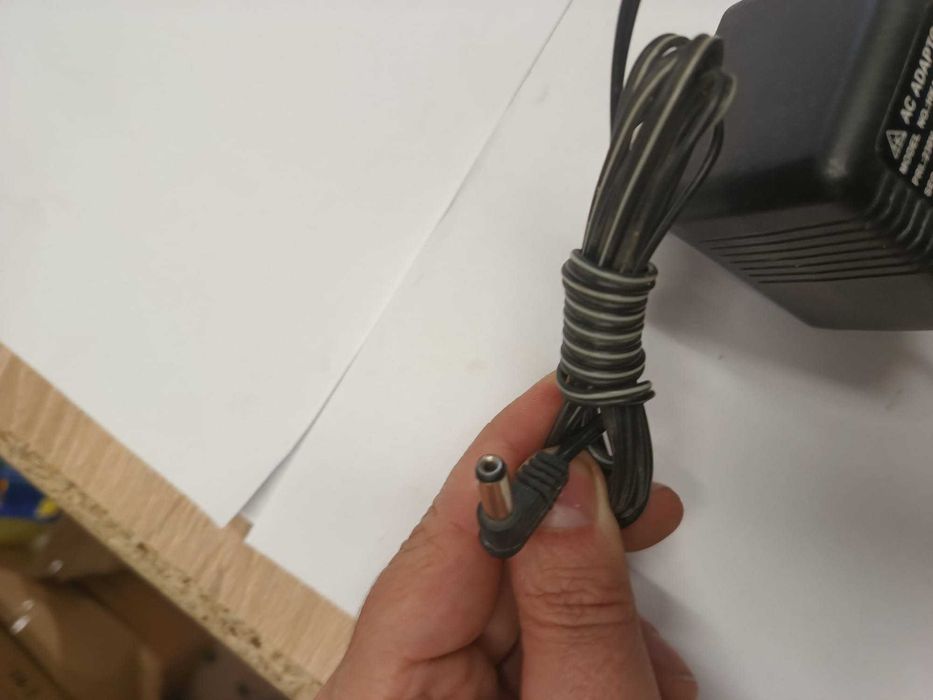 Zasilacz 7.5V 750mA. (17)