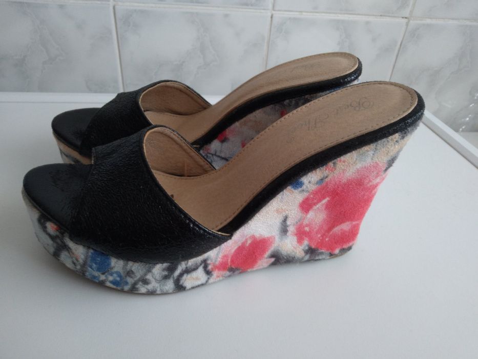 шлепанцы женские