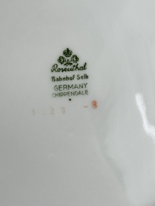 Waza do zupy Rosenthal Banhofselb biało złota Chippendale