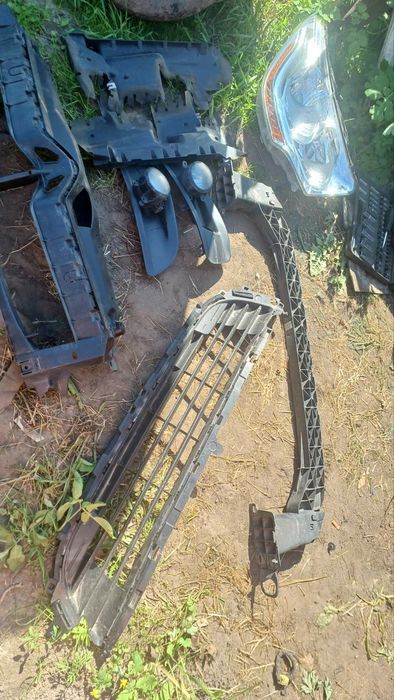 Радиатор ситроен ц4  CITROEN c4 B7