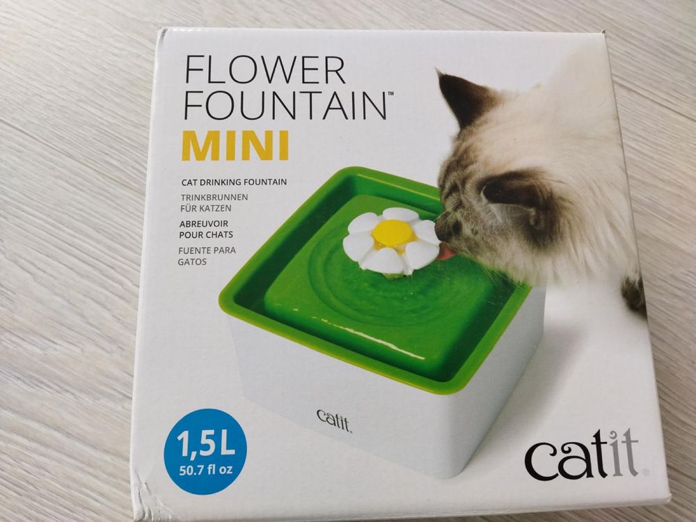 Bebedouro - fonte de água para gatos