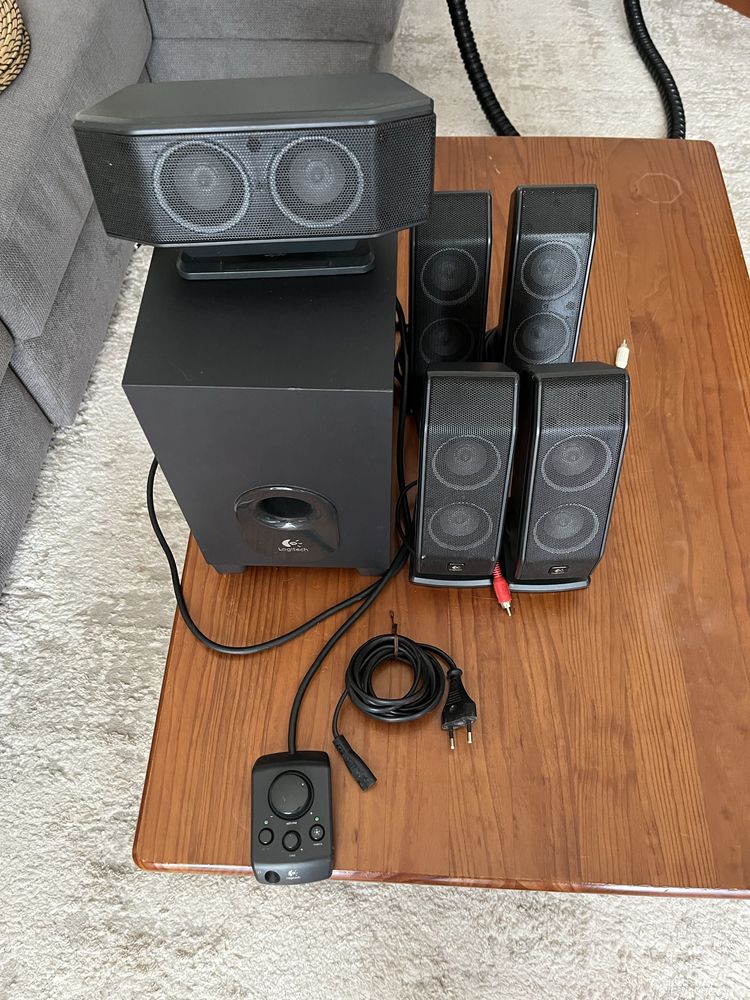 Colunas LOGITHECH X-540 5.1