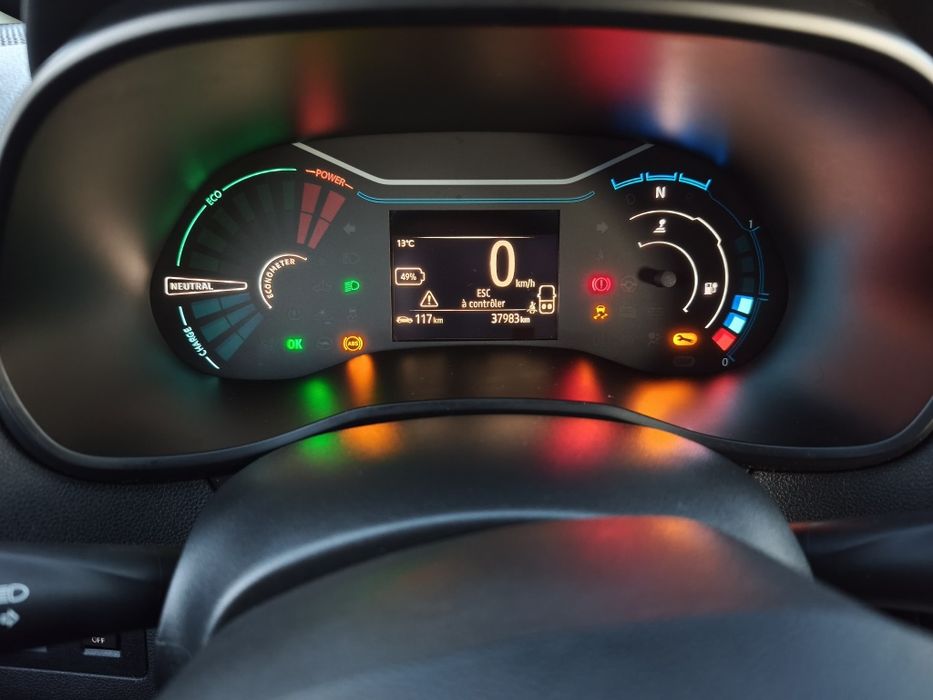 Dacia spring 100% electrico