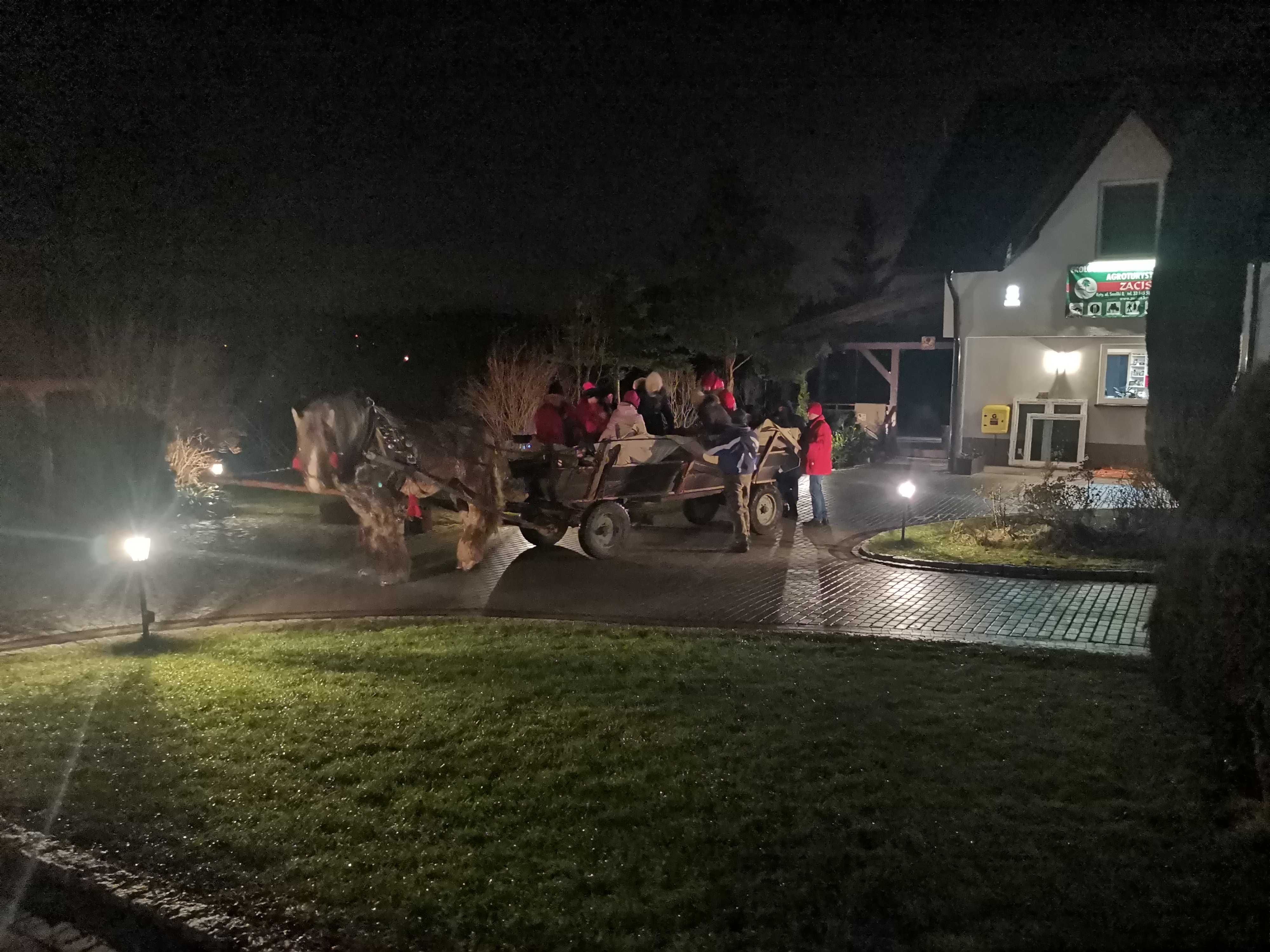 Wolny POKÓJ Noclegi Kęty jacuzzi SAUNA łazienka las natura