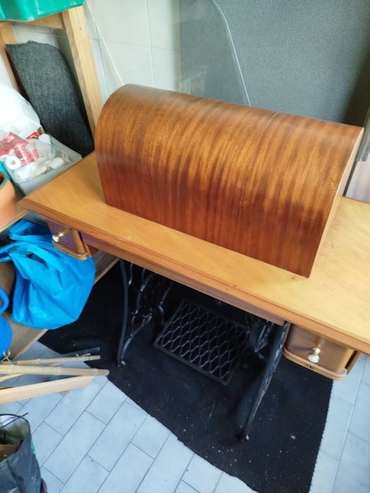 Máquina de costura Singer